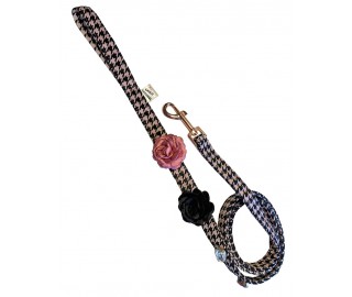 Ladylike dog leash